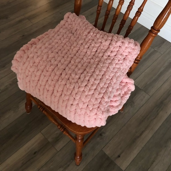 💋🔝HP🔝💋Chunky Light Pink Breathable Blanket - Picture 5 of 6